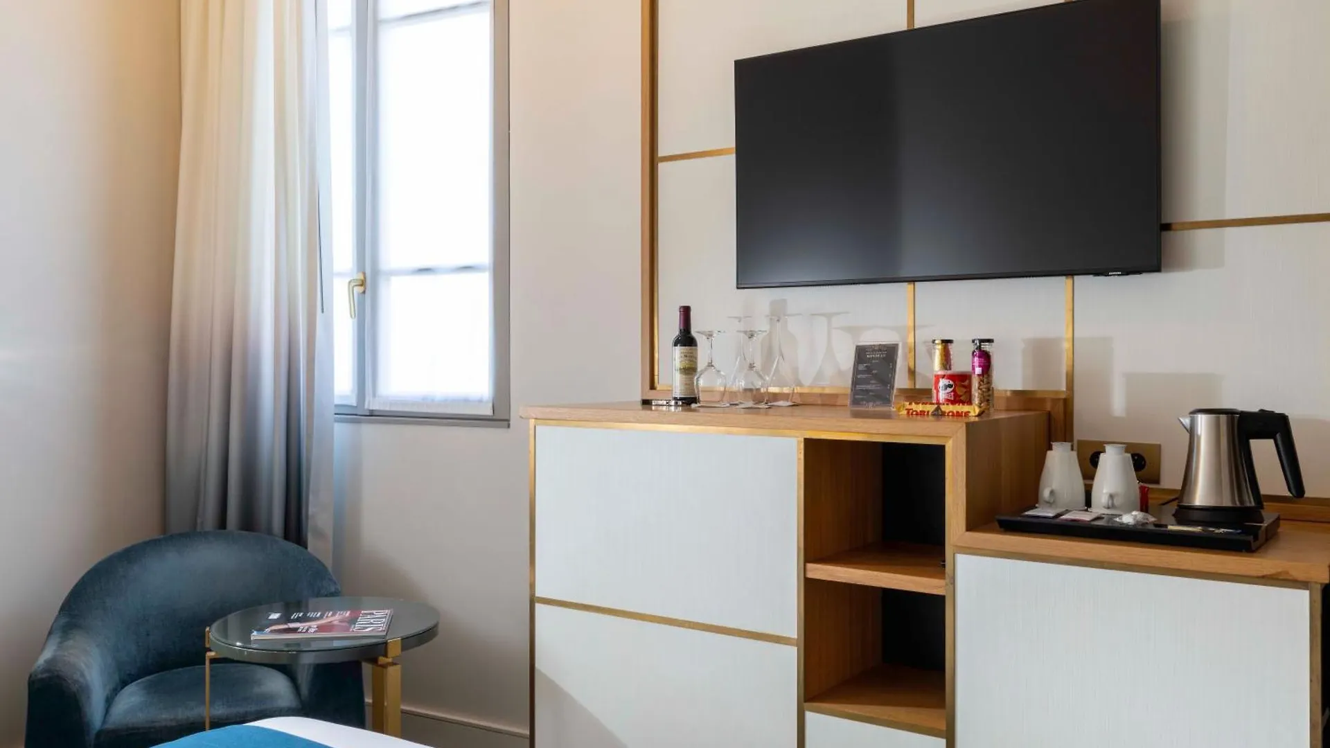 Le Marianne Hotel Paris